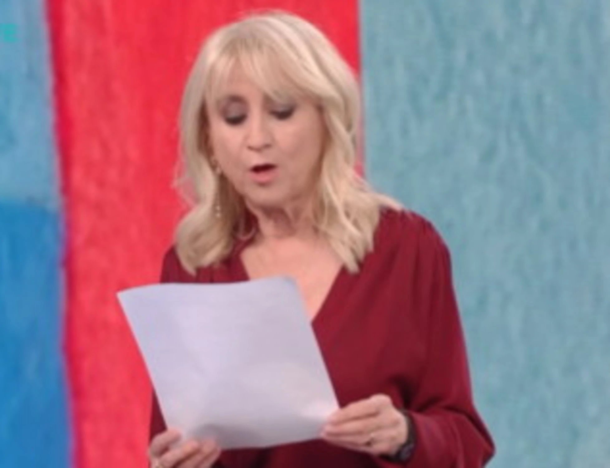 La Littizzetto scrive a Babbo Natale, fango su Meloni: "Cosa devi regalarle"