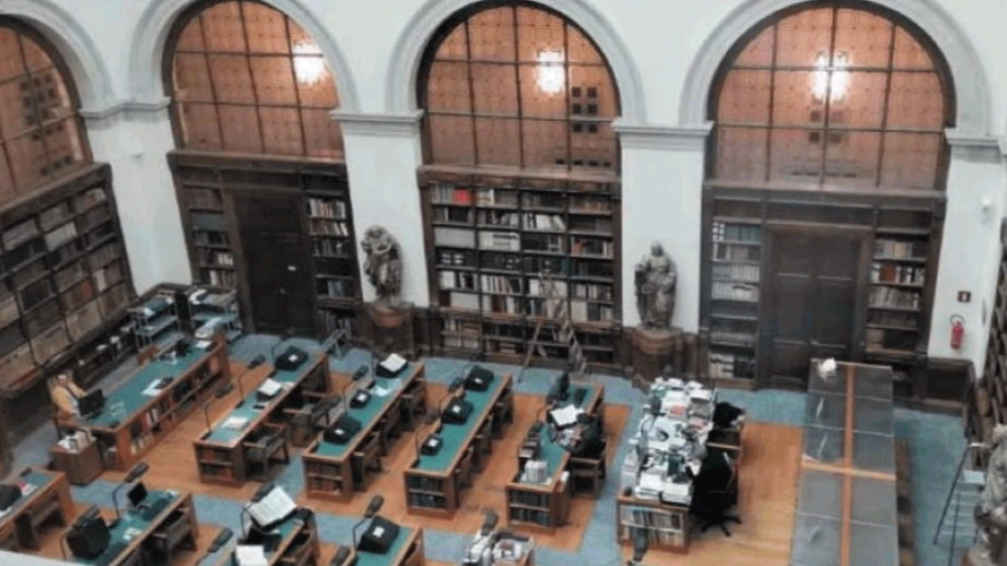 Milano, ma quali social? Il boom delle biblioteche in città