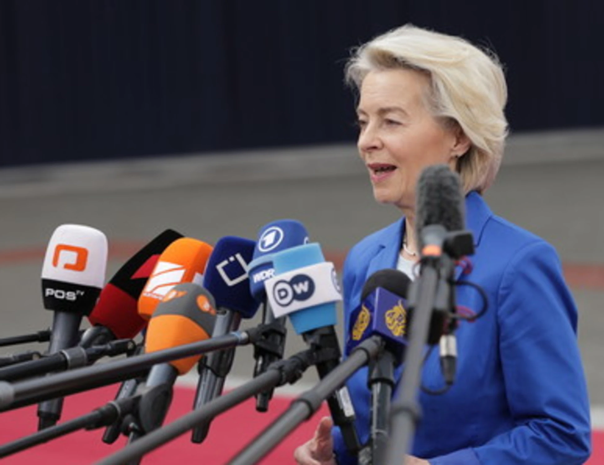 Ue, lo sconcertante caso dell'auto blindata di Ursula Von der Leyen