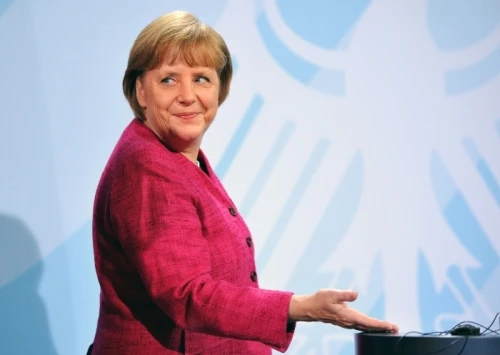 Maledetta Germania, sul salva spread prende altro tempo