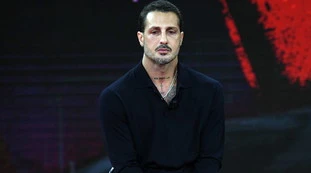 Fabrizio Corona finisce in comunità, "dipendenza da guadagni": ecco cosa comporta la patologia