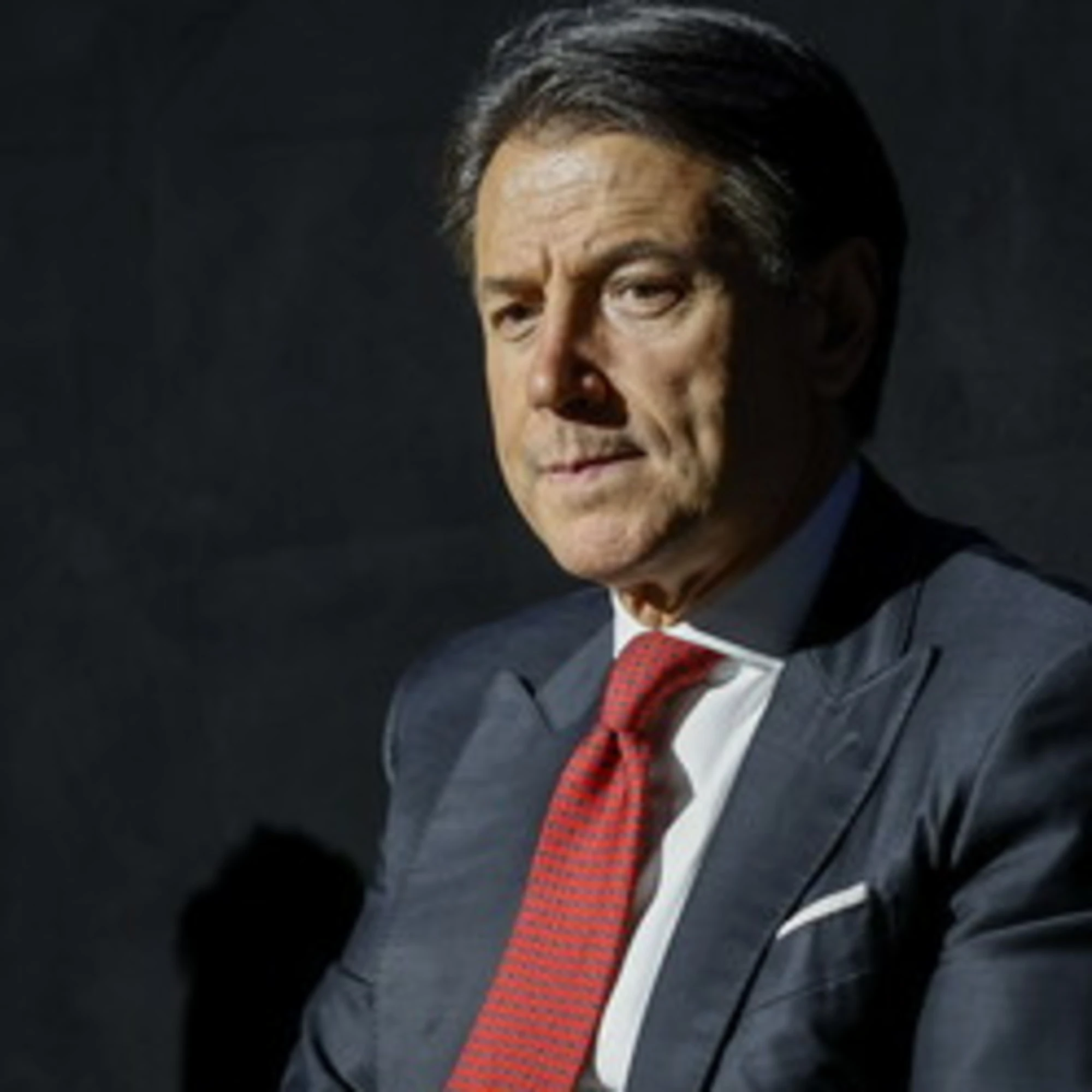 È un bluff: i compagni non cambiano