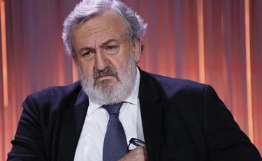Michele Emiliano boicotta gli ebrei: choc in Puglia