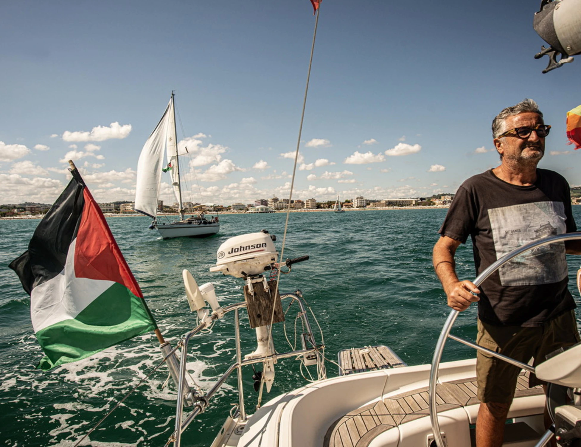 Flotilla verso Gaza, a bordo 4 parlamentari italiani: ecco chi sono