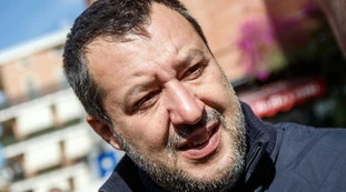 Forza Italia, la bordata dei ministri: "Incontro con Salvini? Una seduta psicanalitica"