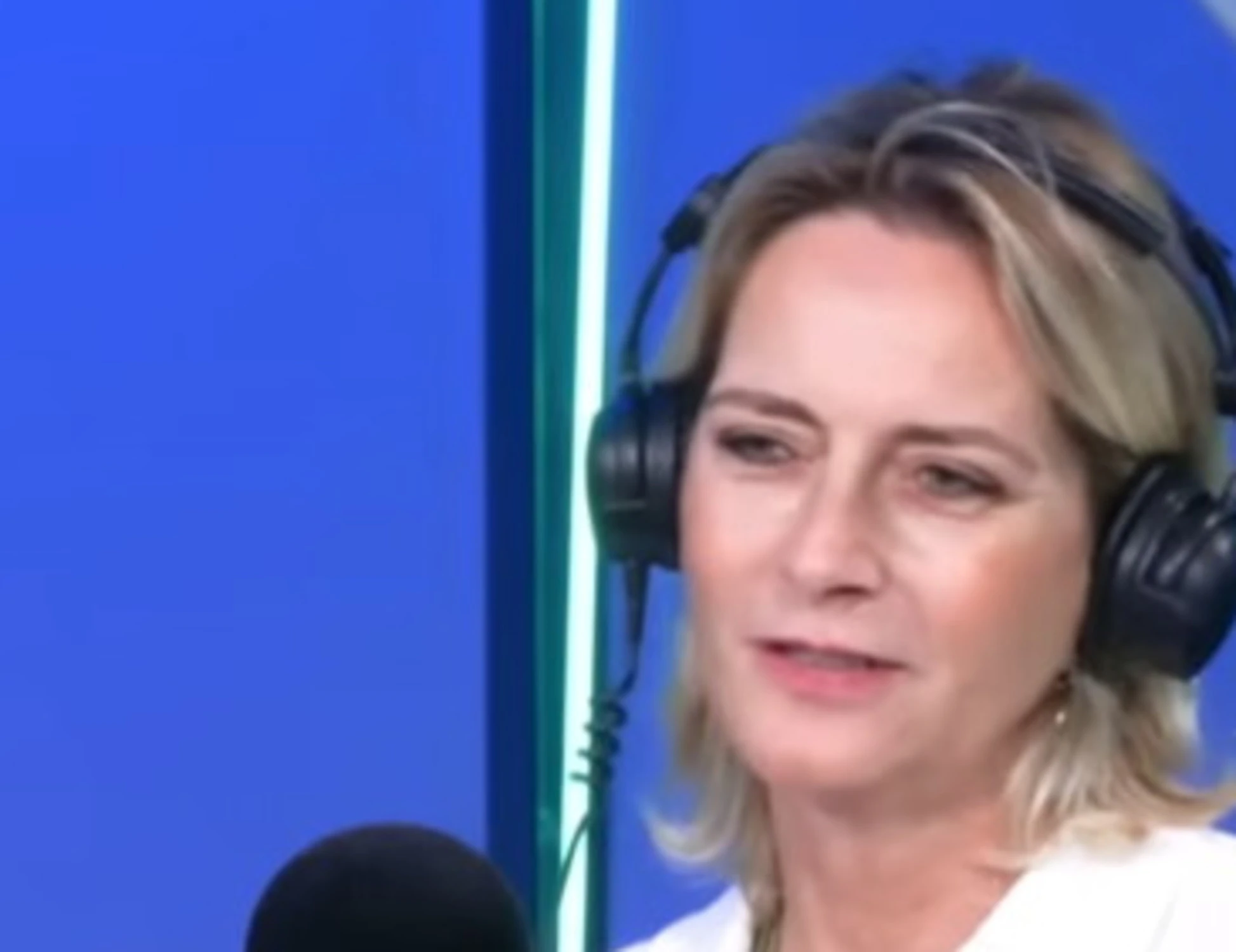 Carlo Calenda, la moglie manda in tilt la sinistra: "Perché ha un debole per Meloni"