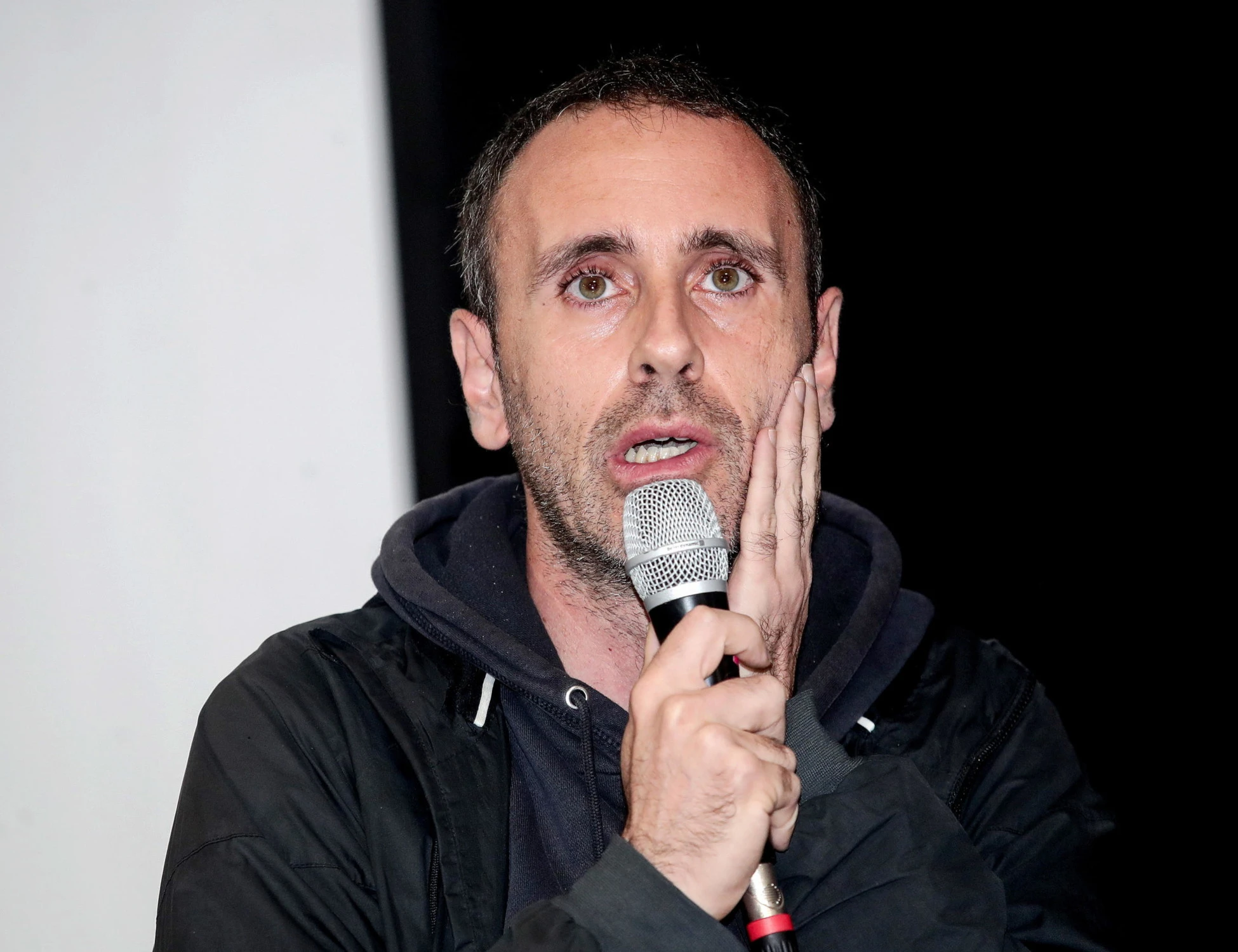 Zerocalcare, "mai con i nazisti": l'ultimo delirio del fumettista