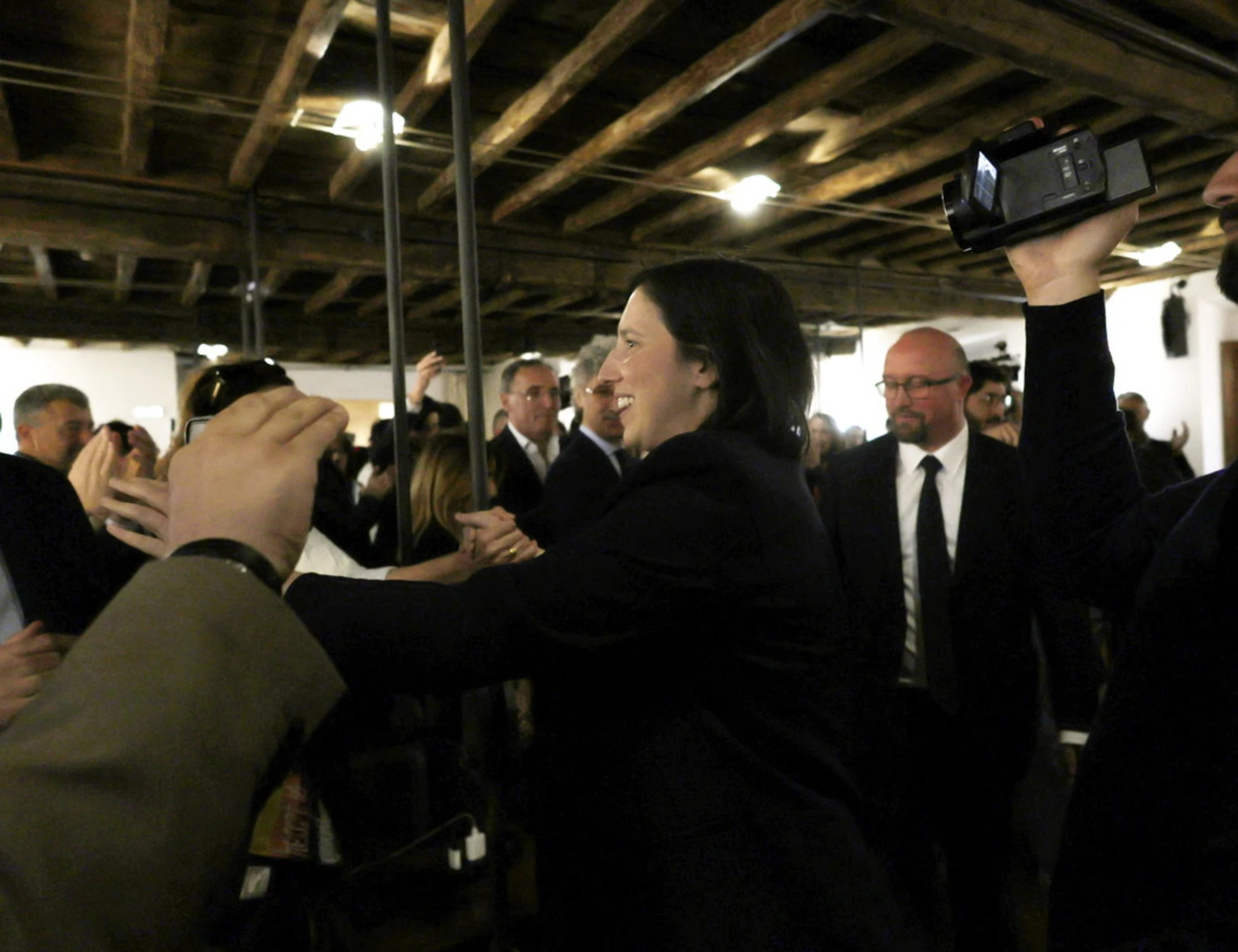 Schlein e il referendum, "festeggiamo in piazza". Al Pd sembra di aver vinto i mondiali