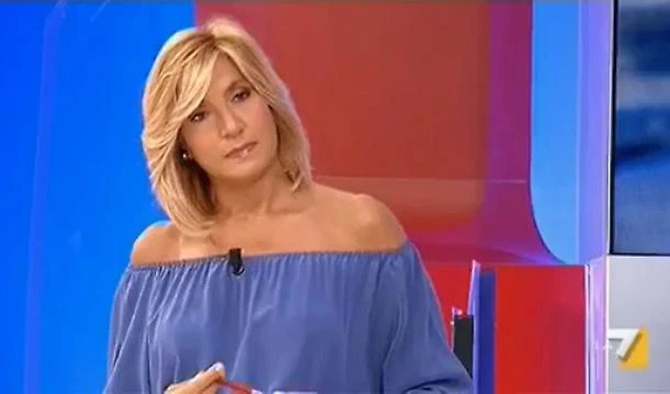 L'aria che tira, Myrta Merlino: "Un grande patto tra giornalisti per...". Che politici fa fuori