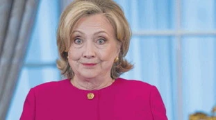 Hillary Clinton, la profezia: &quot;Un complotto per far deragliare Kamala&quot;