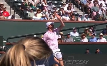 Sinner, "ma cosa fa con la mano?": il colpo che sconvolge Indian Wells