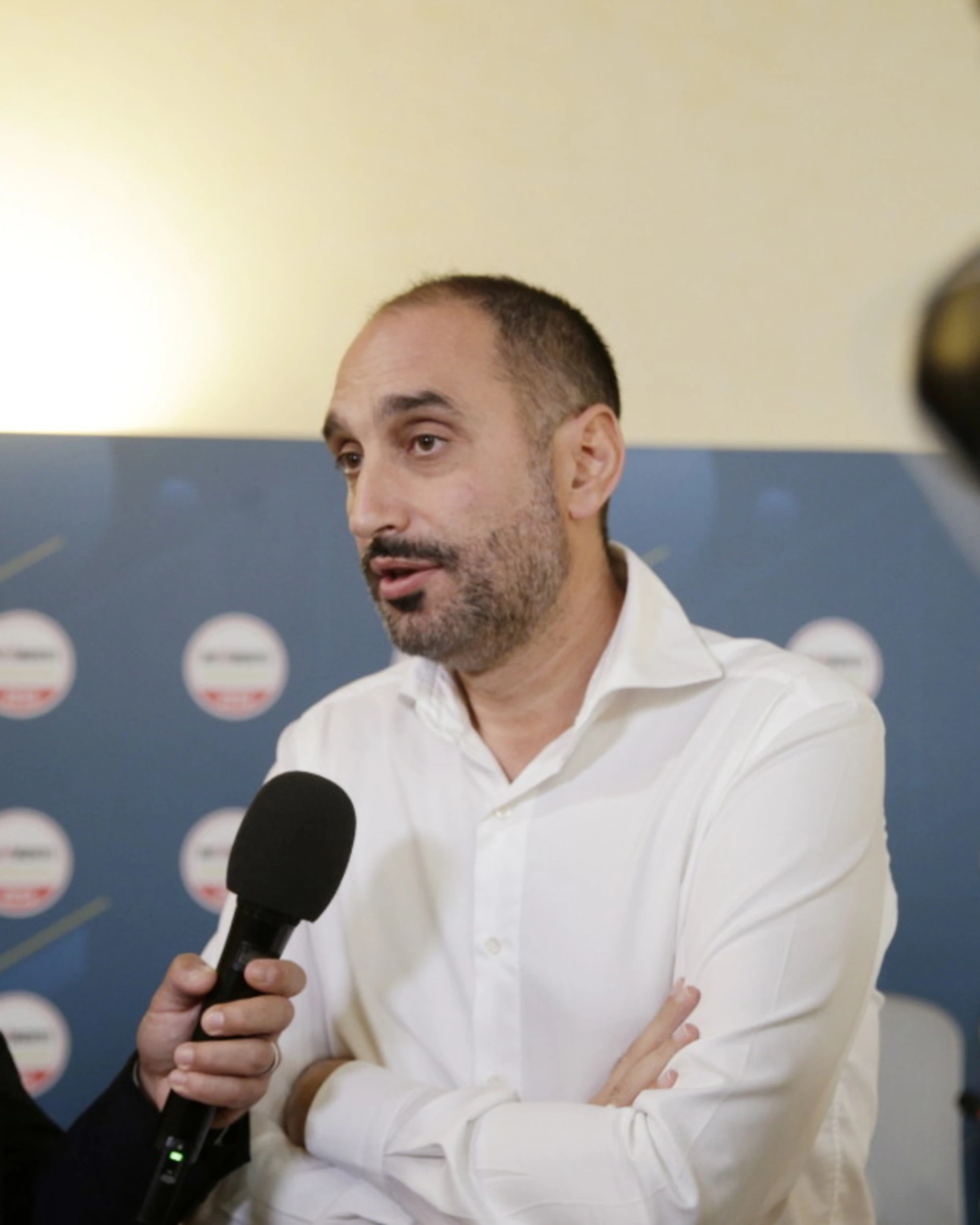 La bufala Cinquestelle sullo stipendio dei deputati