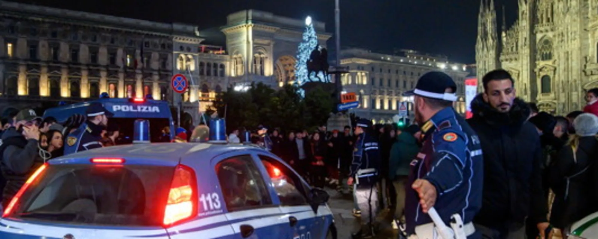 Clienti sotto assedio e coltellate: Maranza padroni in Duomo