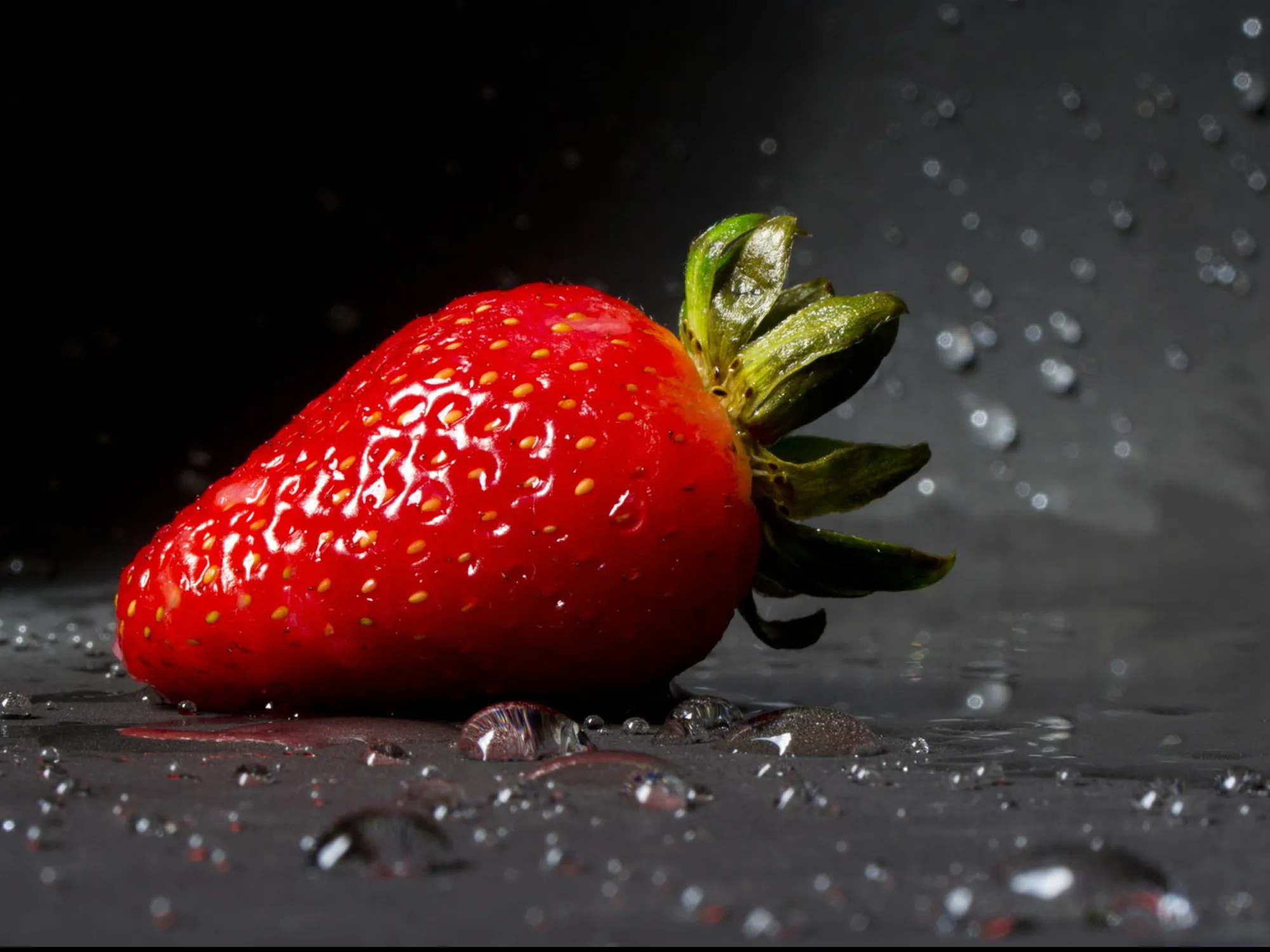 Fragole: ecco perchè fanno bene al corpo le 3 proprietà nascoste 