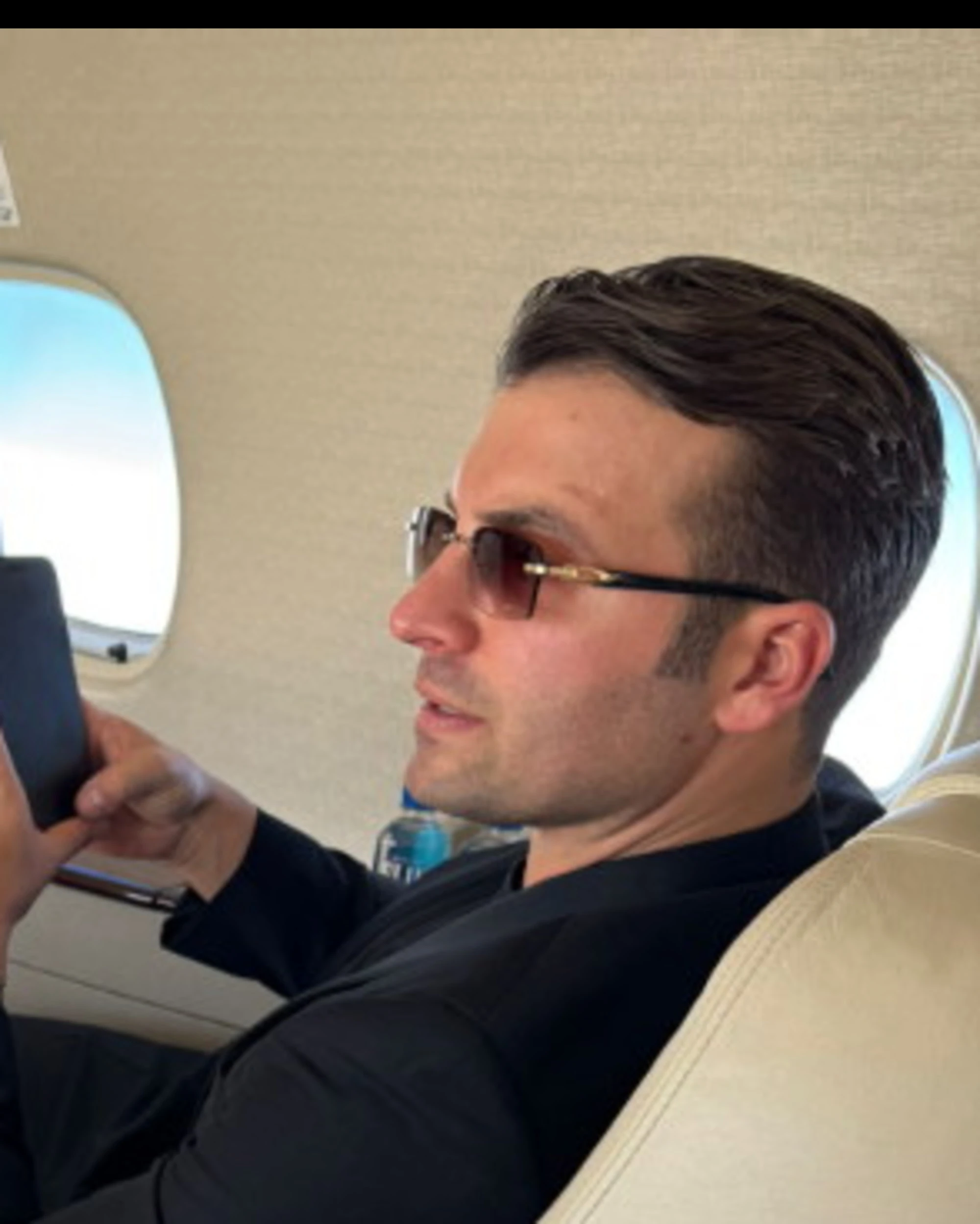 Matteo Cuppari: "La mia vita fra i vip di tutto il mondo"