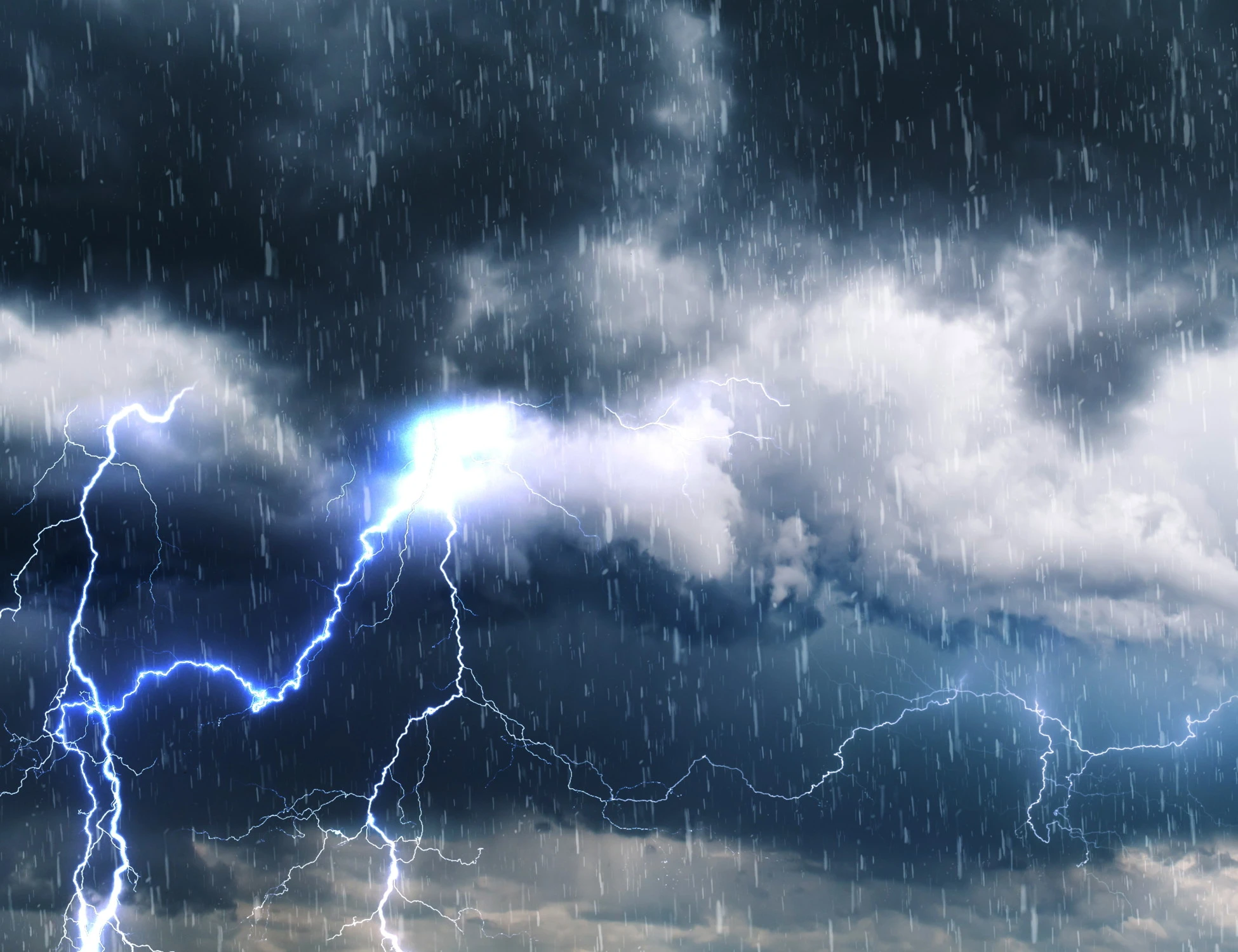 Meteo, allarme dell'Aeronautica militare: fenomeni estremi, dove e quando