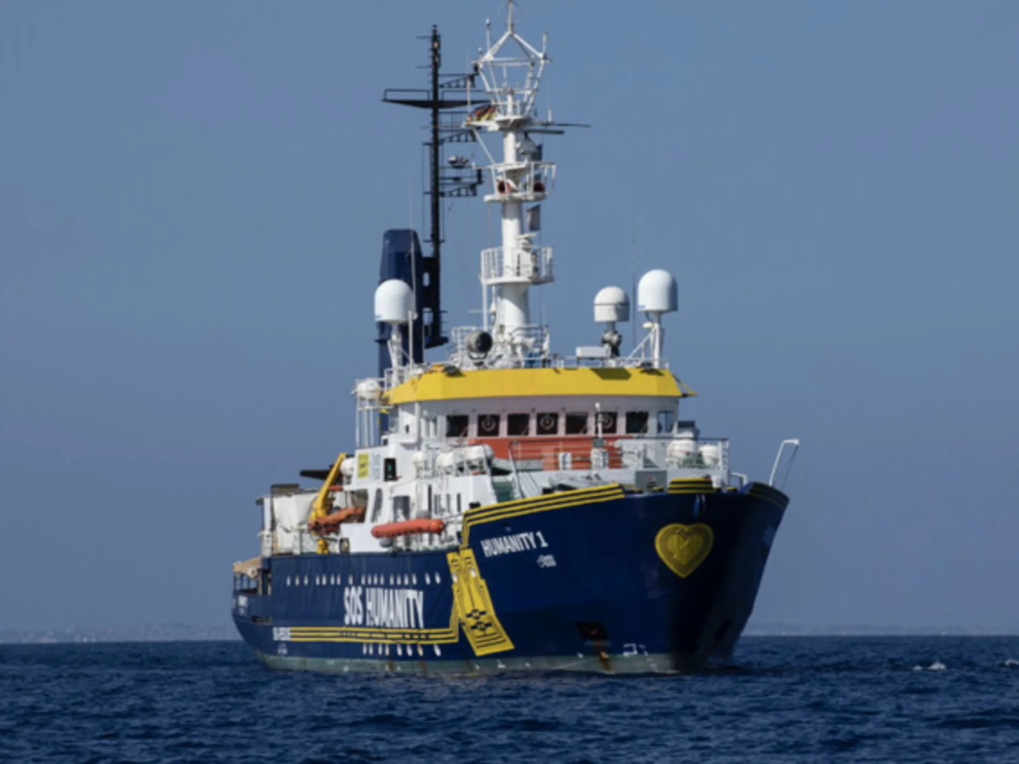 Leggi l'articolo: L'Italia sfida Berlino: prendete i migranti portati dalle ong tedesche sulle nostre coste