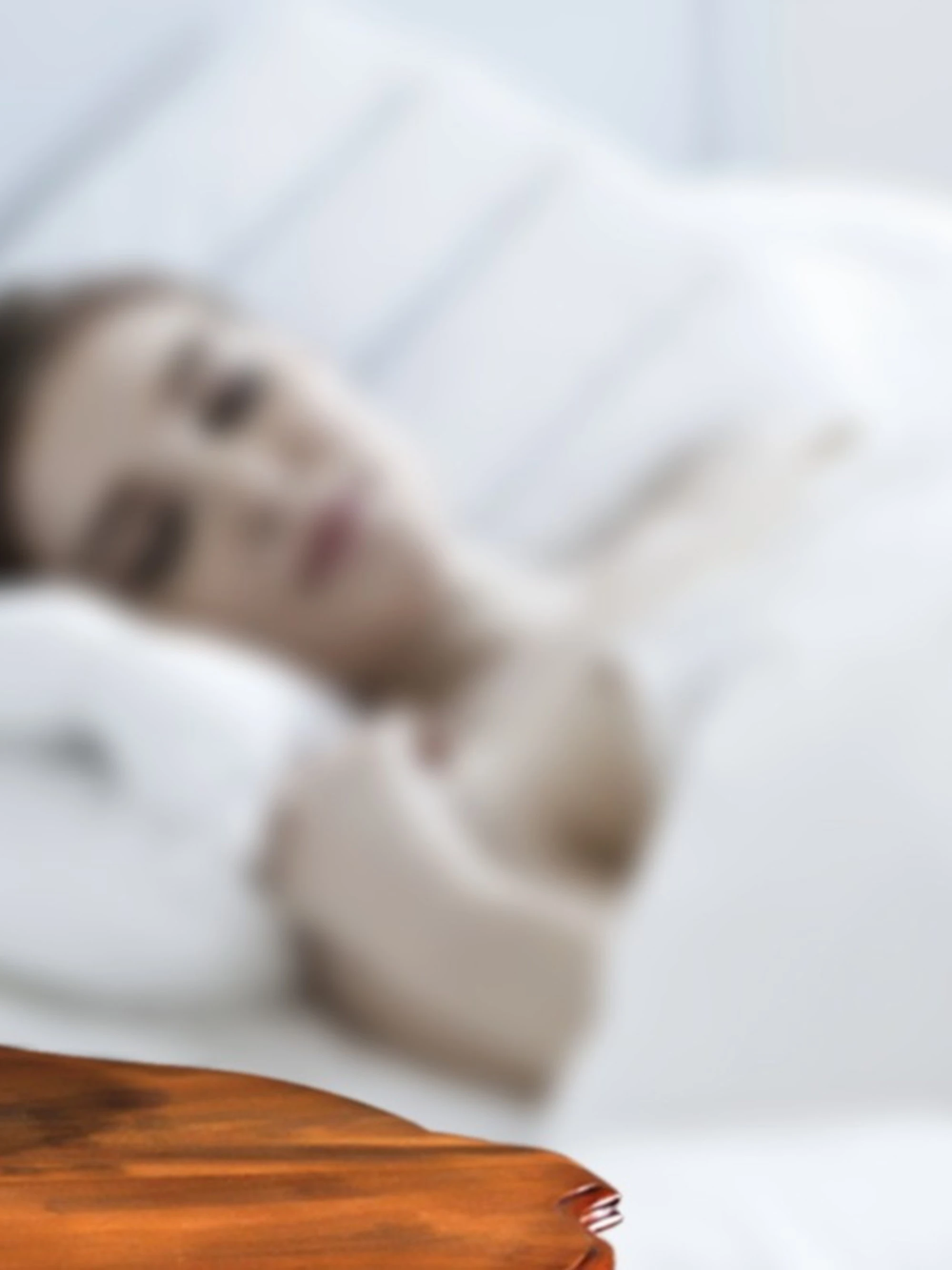 Alzheimer, occhio: cosa succede se si dorme poco