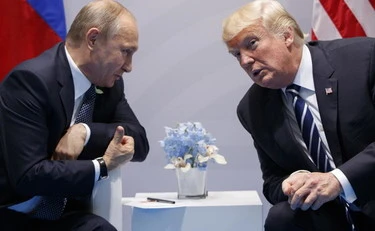 Trump, com'era la storia del presidente succube di Mosca?