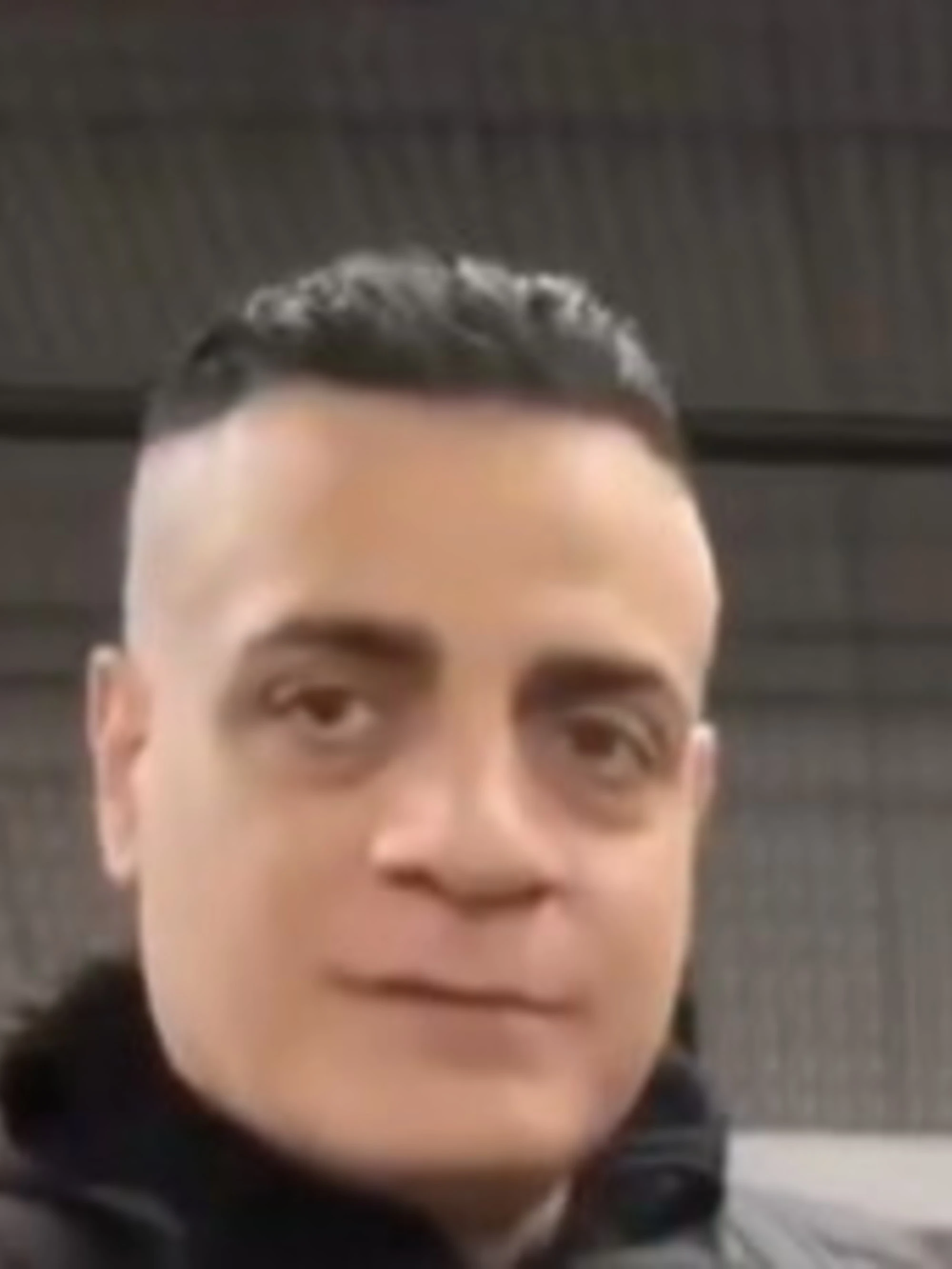 Cicalone in piazza con il M5s: "Li votavo, poi...", come umilia Conte