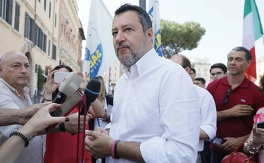 Matteo Salvini accusa la Cgil: "Usa i lavoratori per vendicarsi dei referendum"
