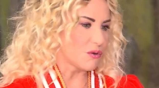 È sempre mezzogiorno, "li sapeva fare bene". Antonella Clerici commossa, il piatto e il ricordo della madre
