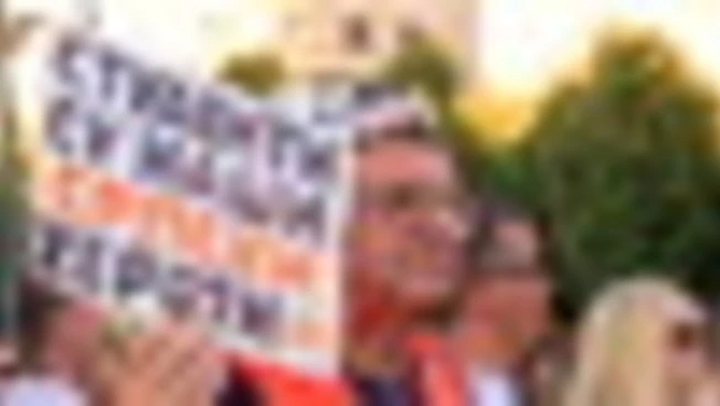 https://media.liberoquotidiano.it/9RYL46DH6zTvfG0B9oe8OWBPoMx76RVakpluWdVxXCk/width:800/quality:90/aW1hZ2VzLzIwMjUvMDkvMDIvMTAwNjE3MDgxLWM1OTI5ZjM2LWNiNzctNDQ5ZS1iZTYwLTIyOTJlZjg4NDBkNC5qcGc.webp