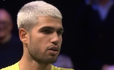 Alcaraz crolla a Parigi: il punto che fa sognare Sinner