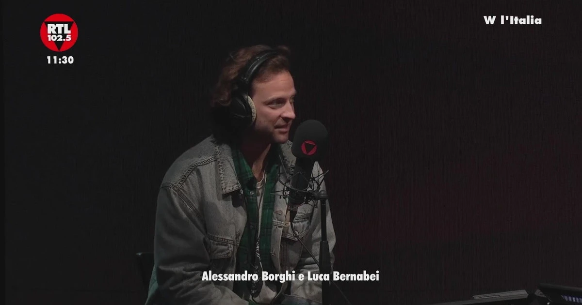  "In diavoli non ho doppiato me stesso": il racconto di Alessandro Borghi in radiovisione su RTL 102.5