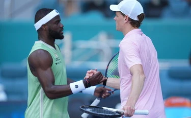 Sinner travolge Tiafoe, sconvolto anche lui: "Forse..."