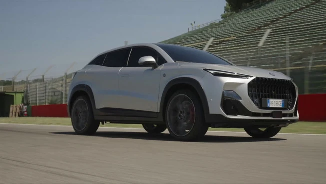 OSCA rinasce a Imola con il crossover coupé MT6