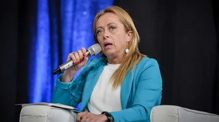 Dpcm, Giorgia Meloni contro Giuseppe Conte: "Incompetente e spocchioso. Telefonare 3 minuti prima della conferenza stampa non è collaborare"