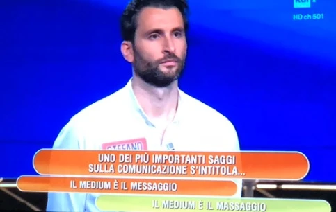 L'Eredità, gelo da Flavio Insinna: "Il massaggio", la tragica risposta di Stefano