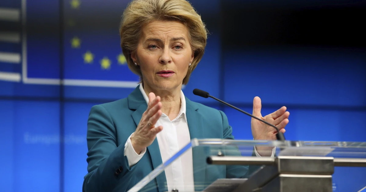 Gas, il tetto del prezzo non va? La Ue lo fa finto: in che mani siamo...