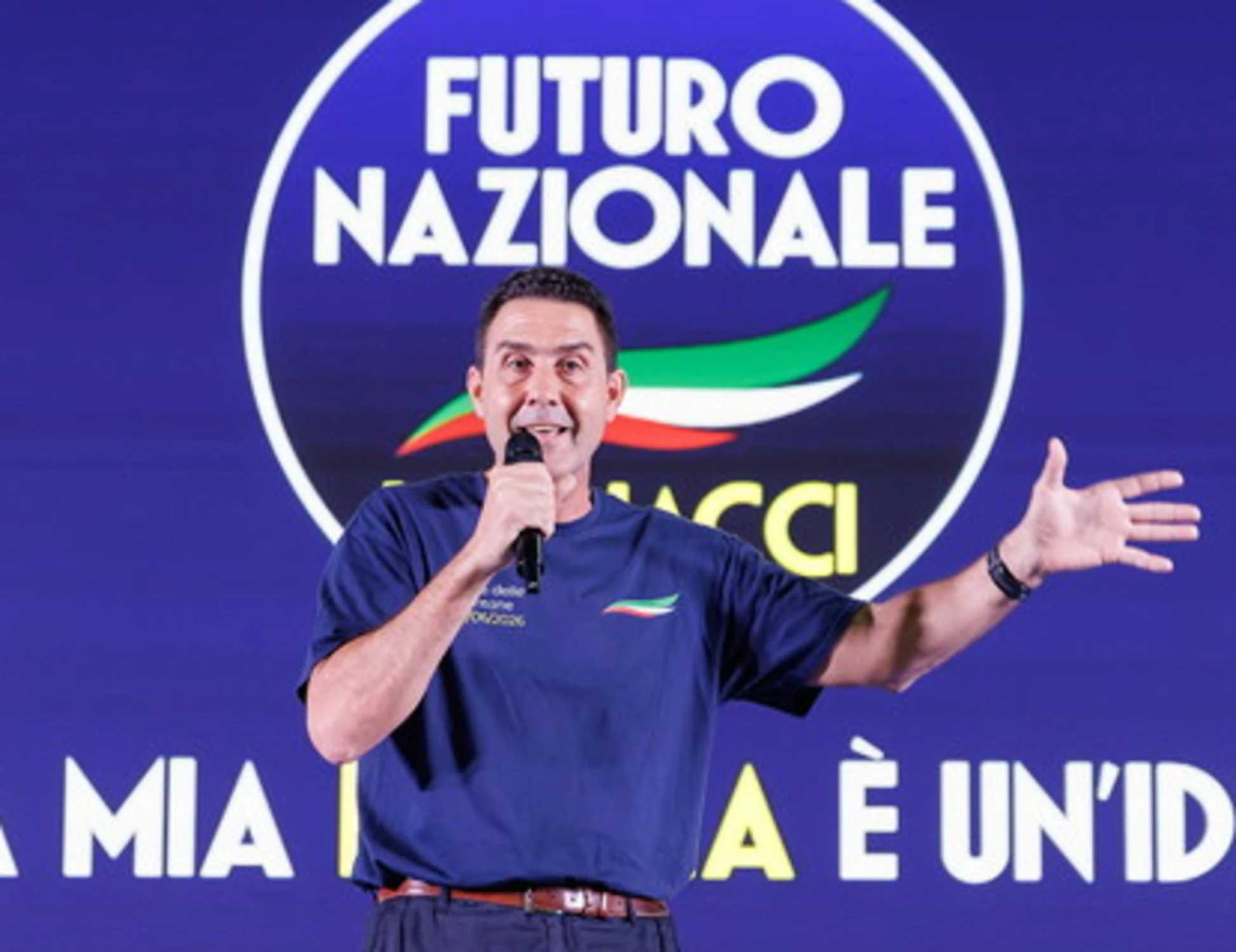 Vannacci all'assemblea di Futuro nazionale: "Siamo la feccia, orgogliosi di esserlo"