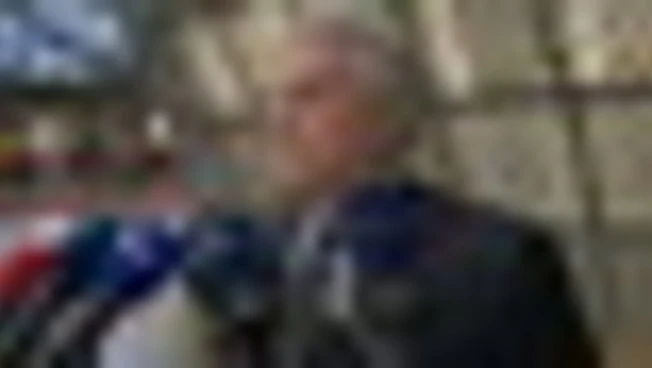 Iran, Tajani: su Pasdaran decisione politica Ue dopo la carneficina