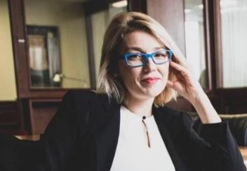M5s, la rivolta grillina contro la piattaforma Rousseau: la brutta storia sui soldi e i dossier