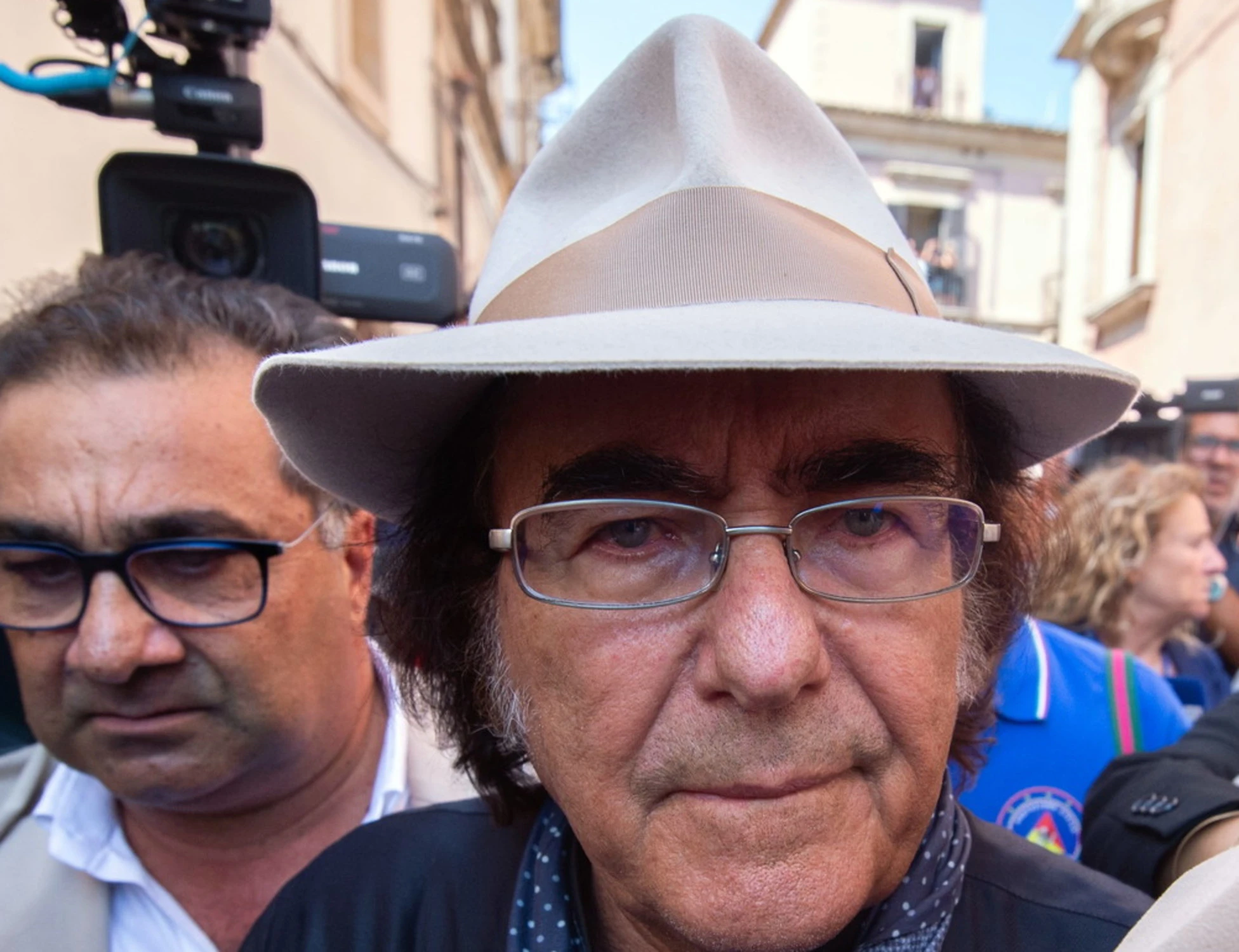 Al Bano offre una casa alla "famiglia nel bosco": "Vengano da me a Cellino"