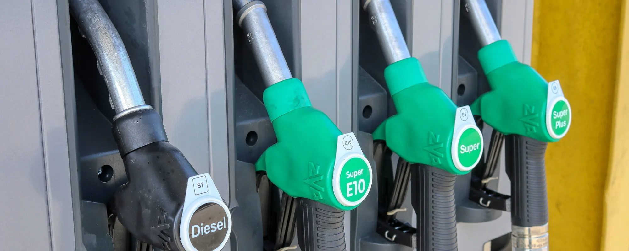 Carburanti, via libera alla proroga del taglio delle accise sul gasolio da 17 centesimi