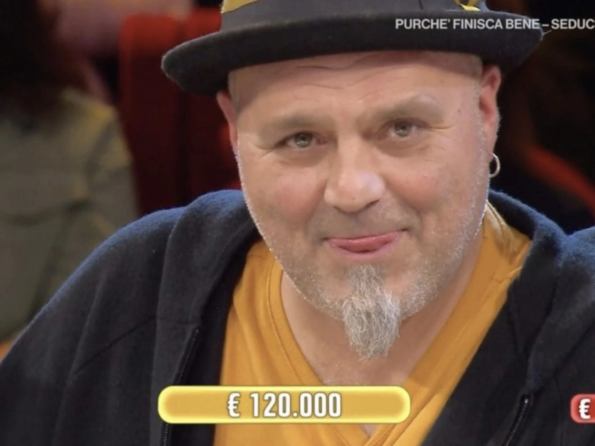 Affari Tuoi, il sospetto choc su Orazio: "Sa cosa c'è nel pacco"