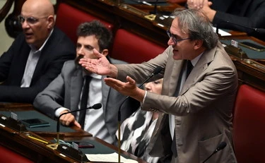 Bonelli fa esplodere il campo largo: "Siamo irritati" , cosa può succedere