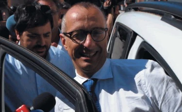 Matteo Ricci, il candidato governatore prima voleva cancellare le Marche