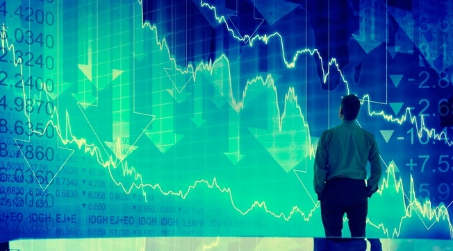 Mercati, gli hedge fund scommettono 39 miliardi di dollari contro il debito italiano
