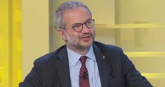 Claudio Borghi, il dialogo osceno di Conte sul Mes: "Hai tutto? Burro, vaselina?". Vergogna svelata