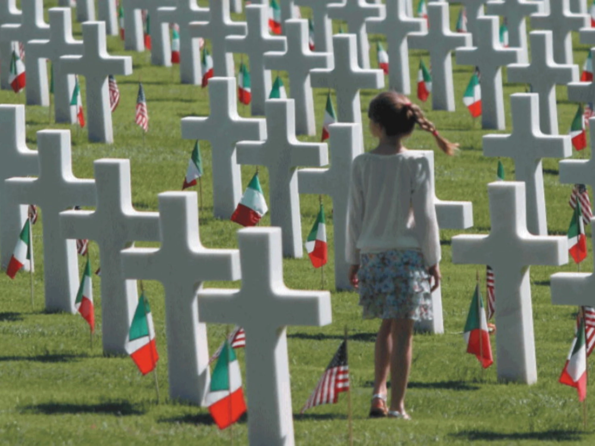 Via Crucis partigiana: anche Zuppi si schiera ma ignora i morti Usa