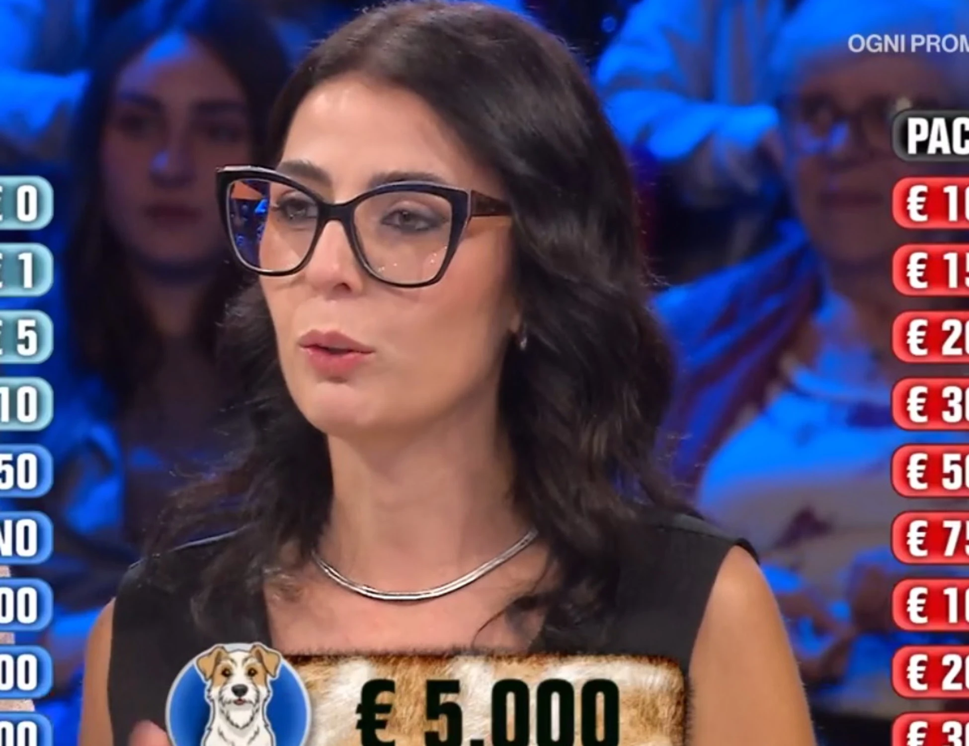 Affari Tuoi, il pesante sospetto su Maria Pia: "Perché ha così cul***"