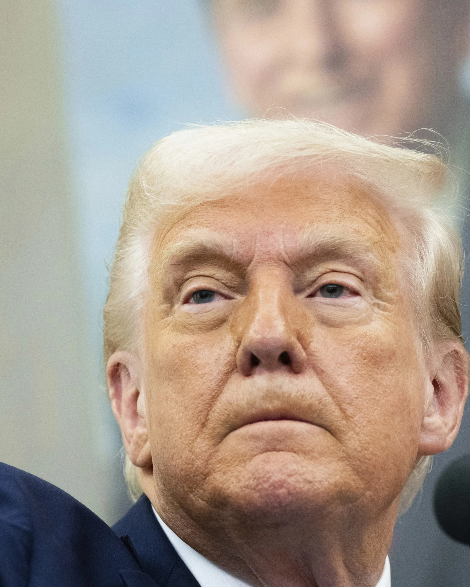 Trump, alta tensione con l'Iran: "Accordo sul nucleare o vi bombarderemo"