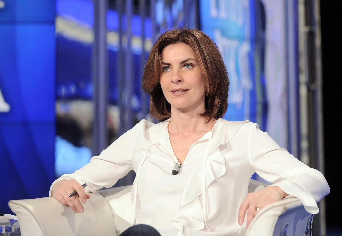 Alessandra Moretti, un nuovo colpo di coda: "Notato quanto va in tv?". Su quale carro è salita oggi