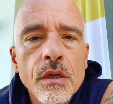 Eros Ramazzotti, sfogo durissimo su Marica Pellegrinelli:" Quante schifezze. Lei...". Il motivo della rottura