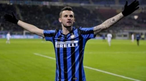 Marcelo Borozovic, dopo la patente sospesa dà di matto in ospedale: arrivano i carabinieri